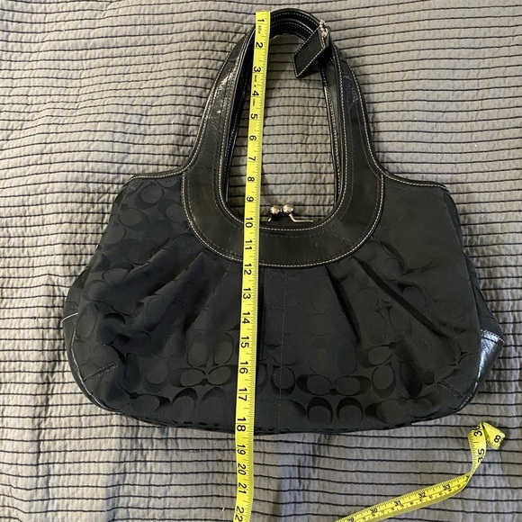 Black Coach bag - Picture 2 of 7